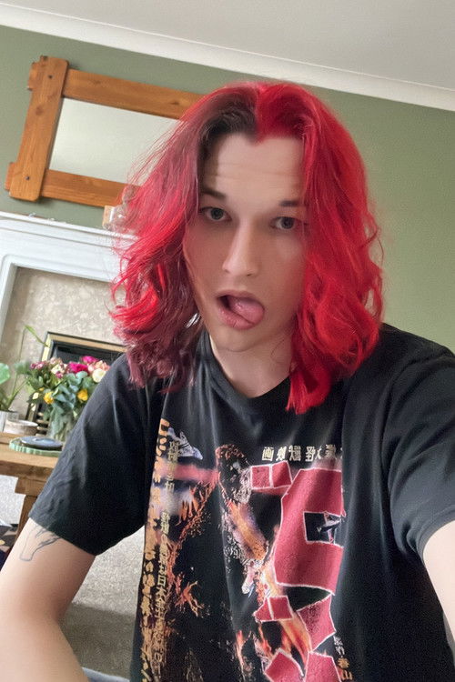 Април Йанделл-Jонес