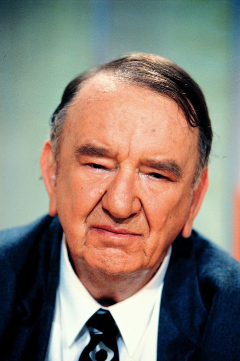 Алеxандер Май