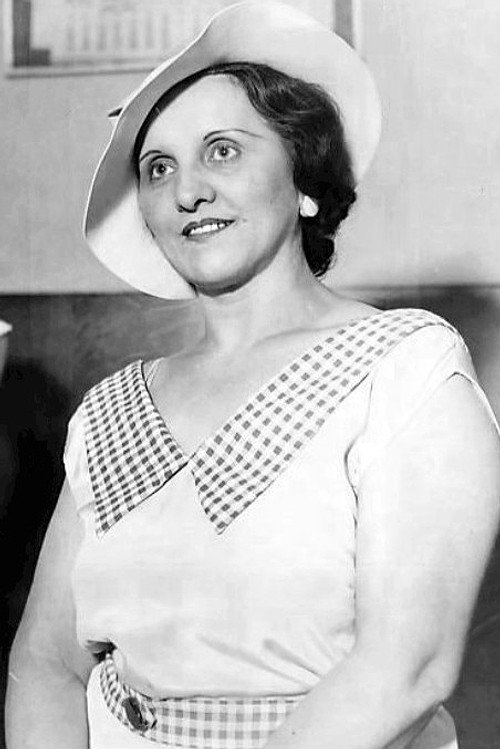 Анна Саге
