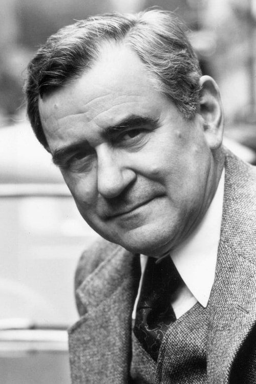  Джордж Бейкер