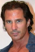 Сцотт Стйлес