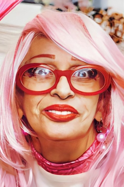  Айсель Гюрель