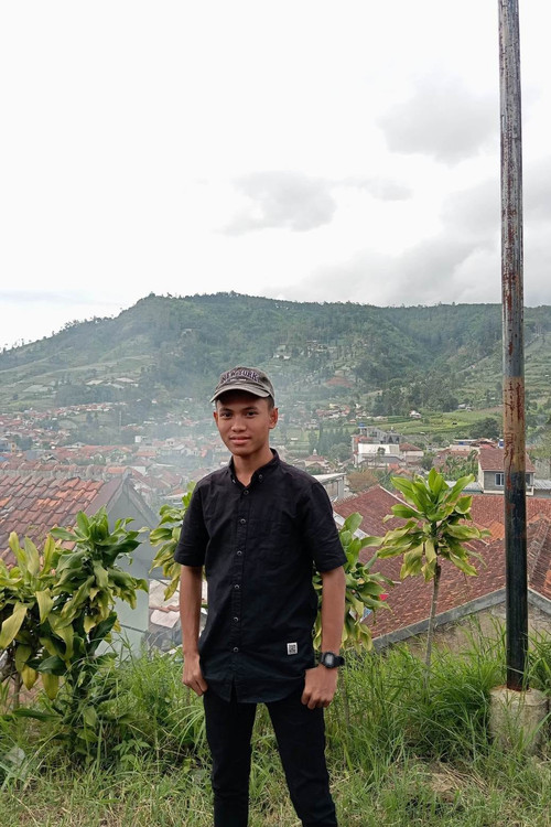 Адитйа Крисна Алфацхрй