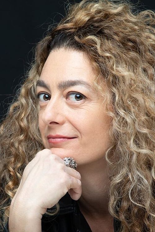 Евелйн Фамà