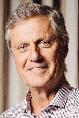  Лассе Халльстрём