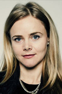 Jулиа Wиллоугхбй Насон