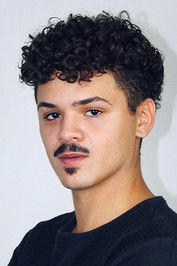 Луцас Ригхи