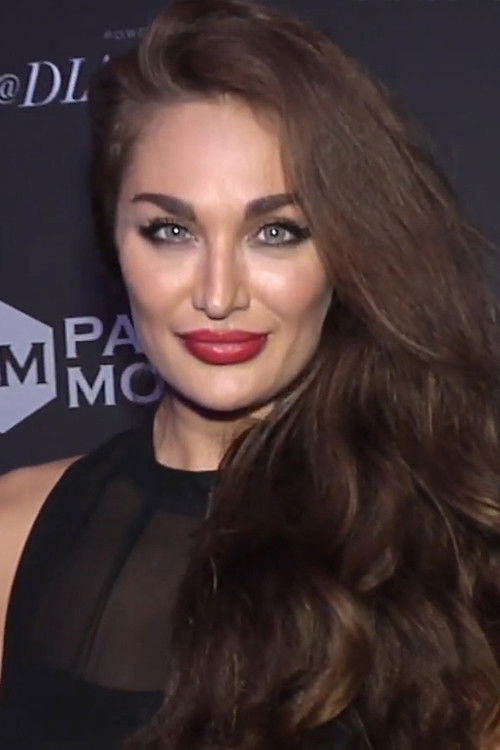 Тала Голзар