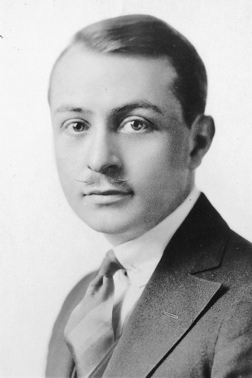 Ернест Труеx