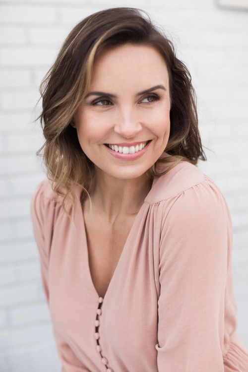 Марние Делwо