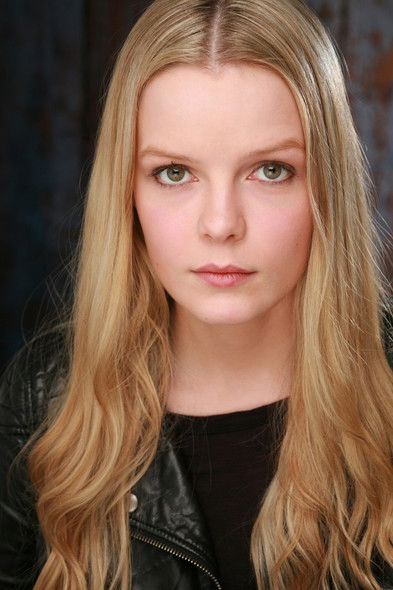 Илва Холмес