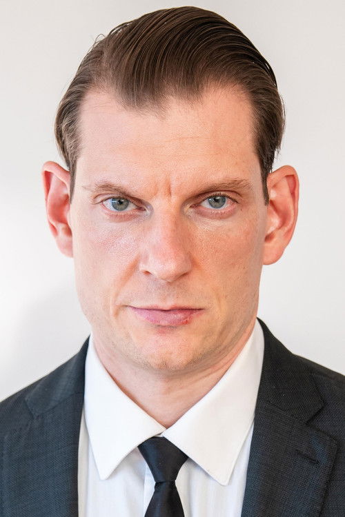 Мике J. Миллс