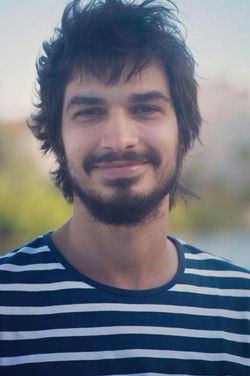 Тхалес Jунqуеира