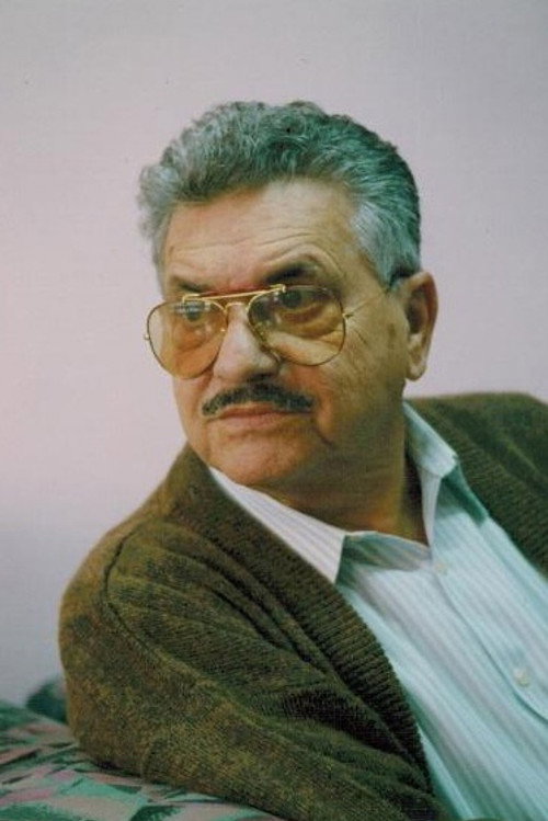 Енриqуе Естебан