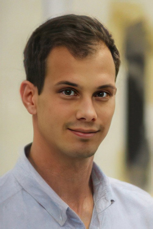 Мартин Хураj