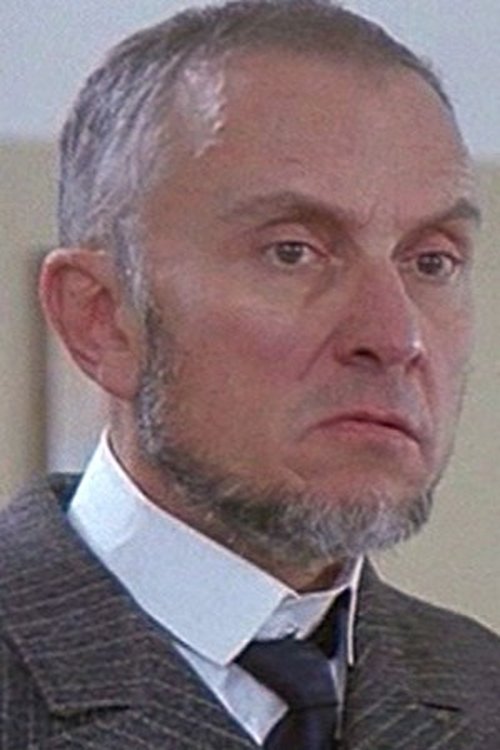 Ензо Робутти