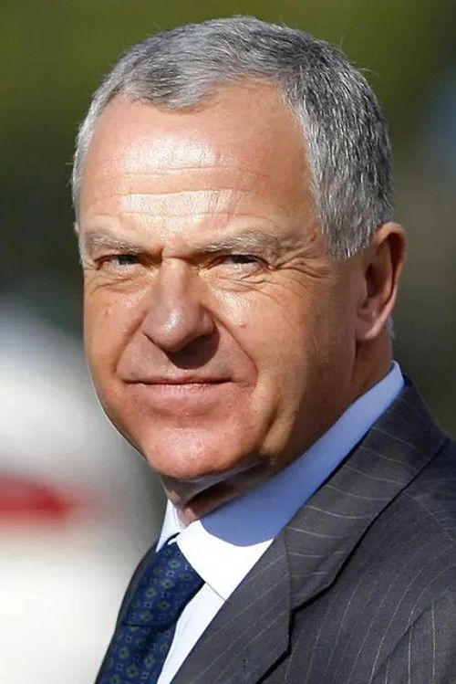 Лукас Мüхлеманн