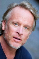 Цонан МцЦартй