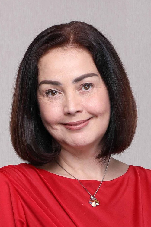 Роwиена Умбох
