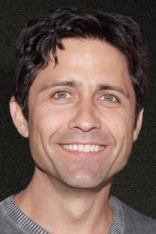 Бйрон Тхамес