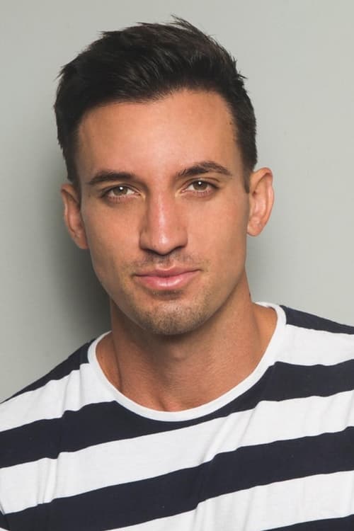 Травис Браво-Тхомас