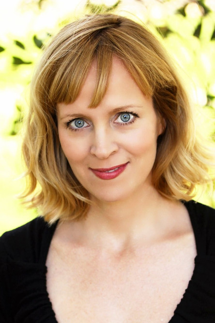 Ангела Ландис