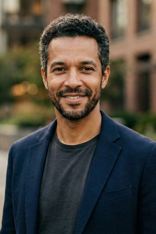  Роберту Сантус