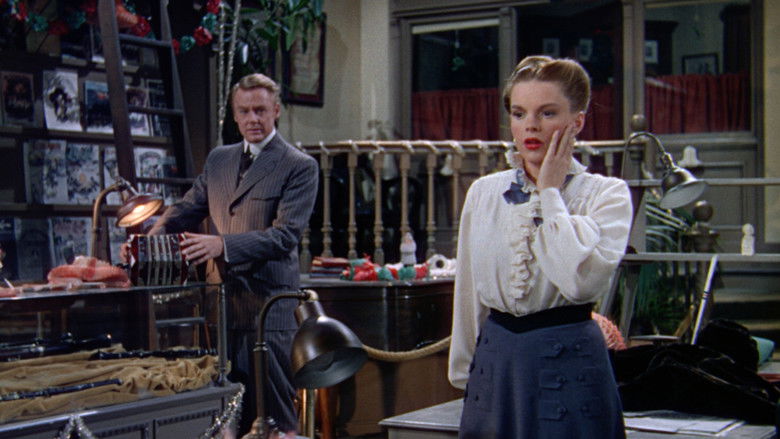 кадр из фильма Старым добрым летом