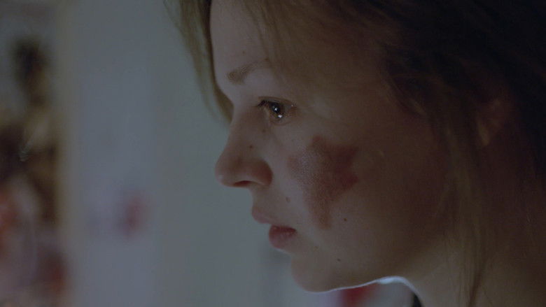 кадр из фильма Для всех я умерла