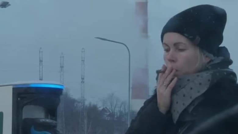 кадр из фильма Frida