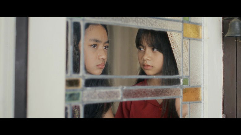 кадр из фильма Whispers Of Red