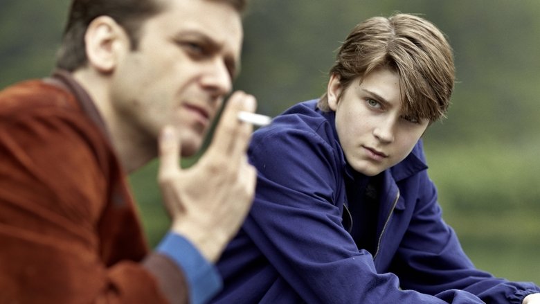 Далеко по соседству