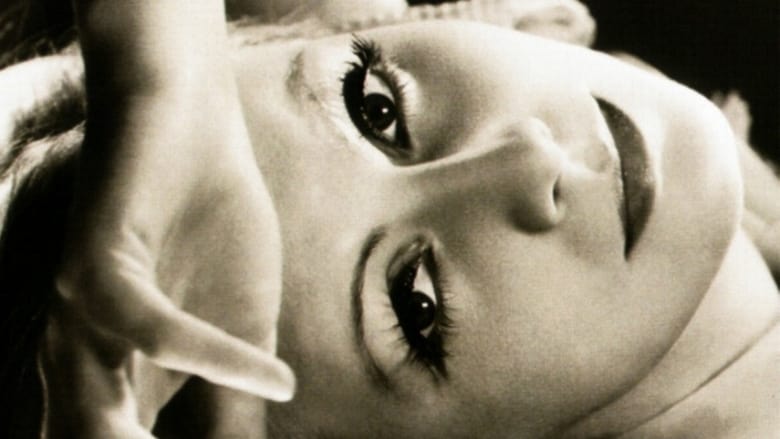 кадр из фильма Garbo