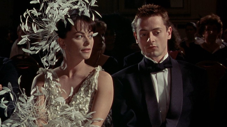 кадр из фильма 8 с половиной женщин