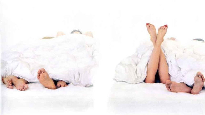 кадр из фильма Лицензия на измену