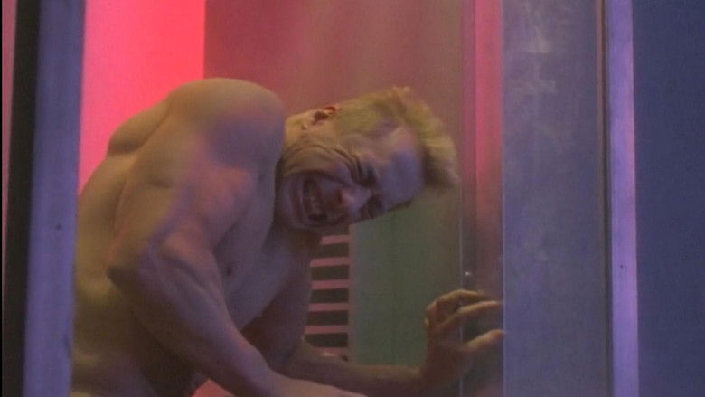 кадр из фильма Универсальный солдат 2: Братья по оружию