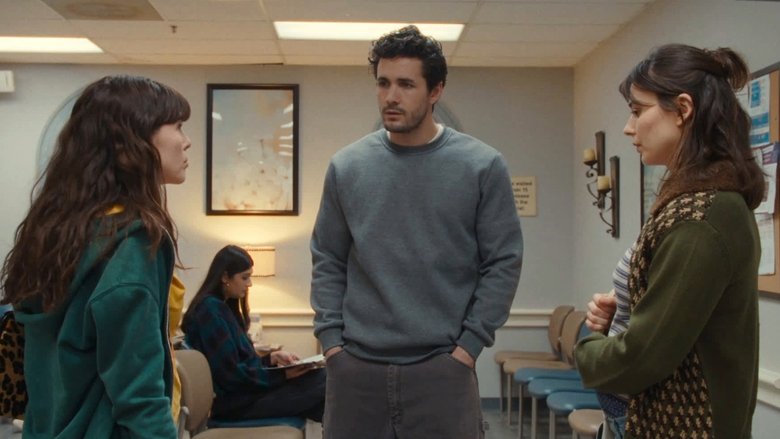 кадр из фильма Третья лишняя