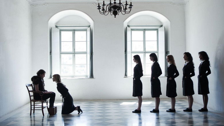 кадр из фильма The Capsule