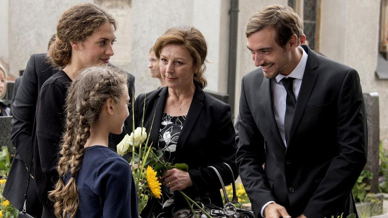 кадр из фильма Hochzeitsstrudel und Zwetschgenglück