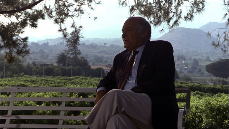 кадр из фильма Наваждение