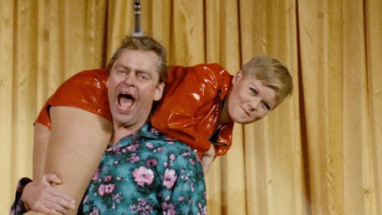 кадр из фильма Cirkusrevyen 67