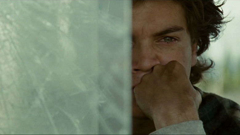 кадр из фильма В диких условиях