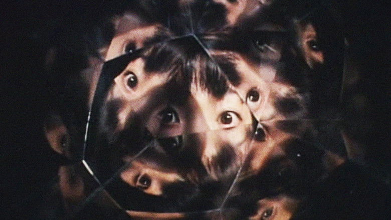 кадр из фильма ロリータ恥辱