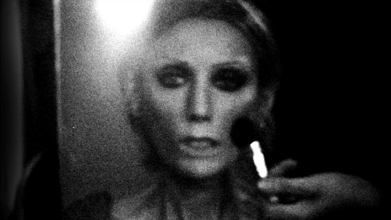 кадр из фильма FEMMEfille