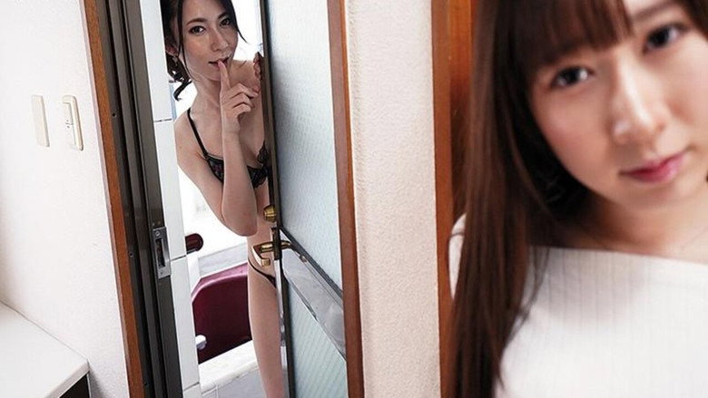 кадр из фильма DASD-679 おちんちんを見せつけ、全力で誘惑してくる彼女の兄 愛沢さら