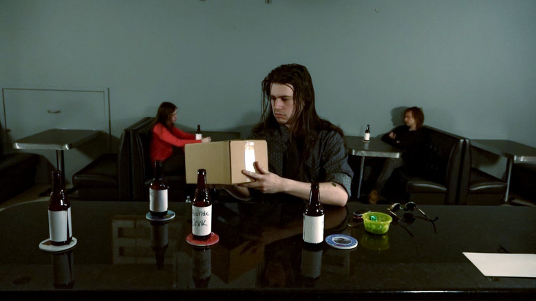 кадр из фильма The Package