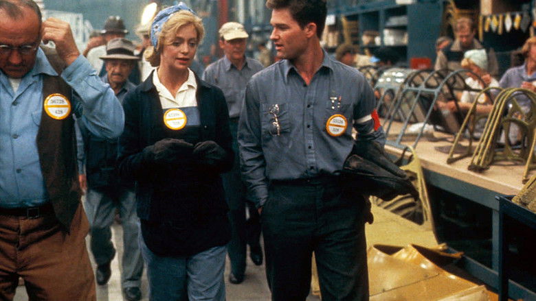 кадр из фильма Пересменка