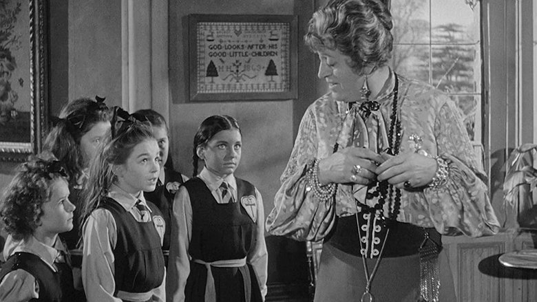 кадр из фильма Красотки из Сент-Триниан