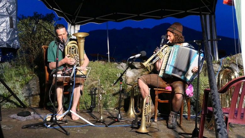 кадр из фильма Auf Tour - Z’Fuaß