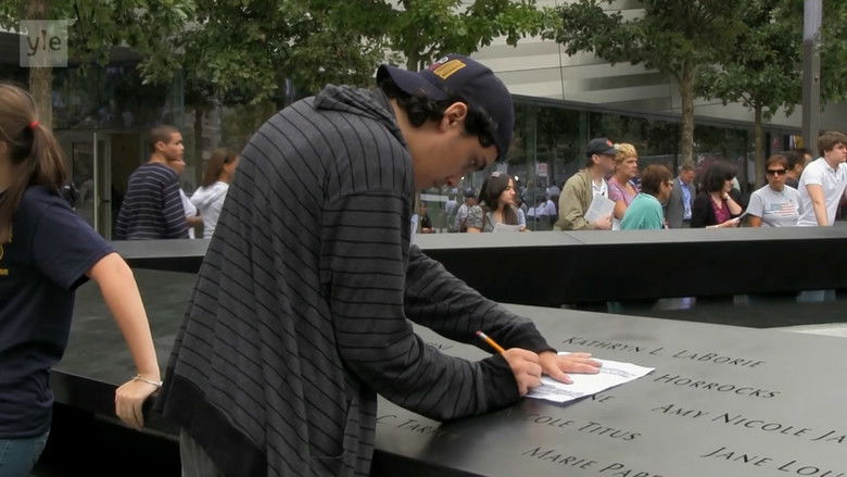 кадр из фильма 16 Acres